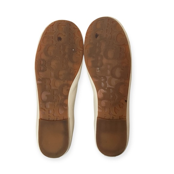 GIANNI BINI White Ivory Leather Ballet Flat with Floral Embellishment Size 9.5 - Picture 4 of 4